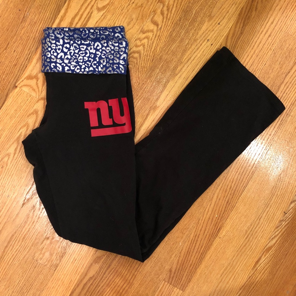 PINK ✨ Victoria’s Secret New York Giants Yoga Pant